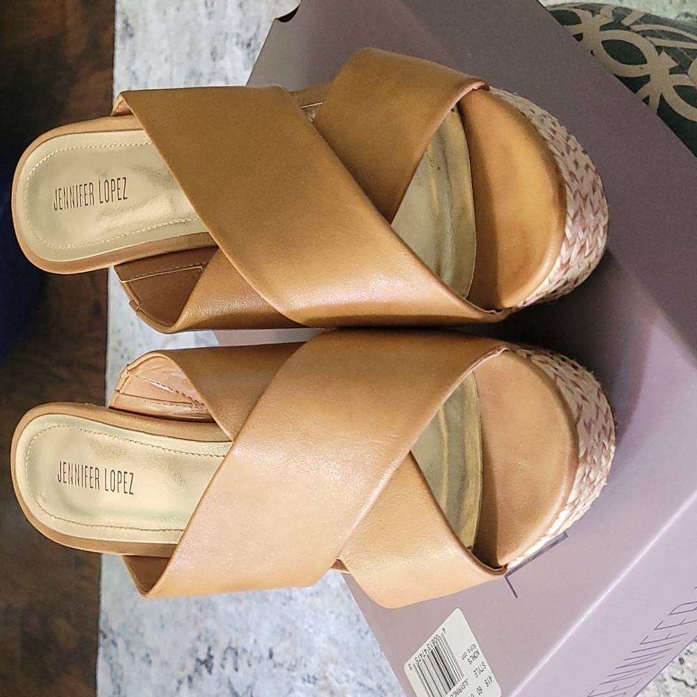 Jennifer Lopez Wedge Sandles